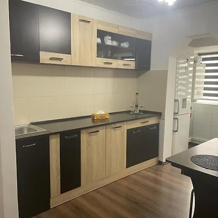 Lägenhet Aura Apartament *